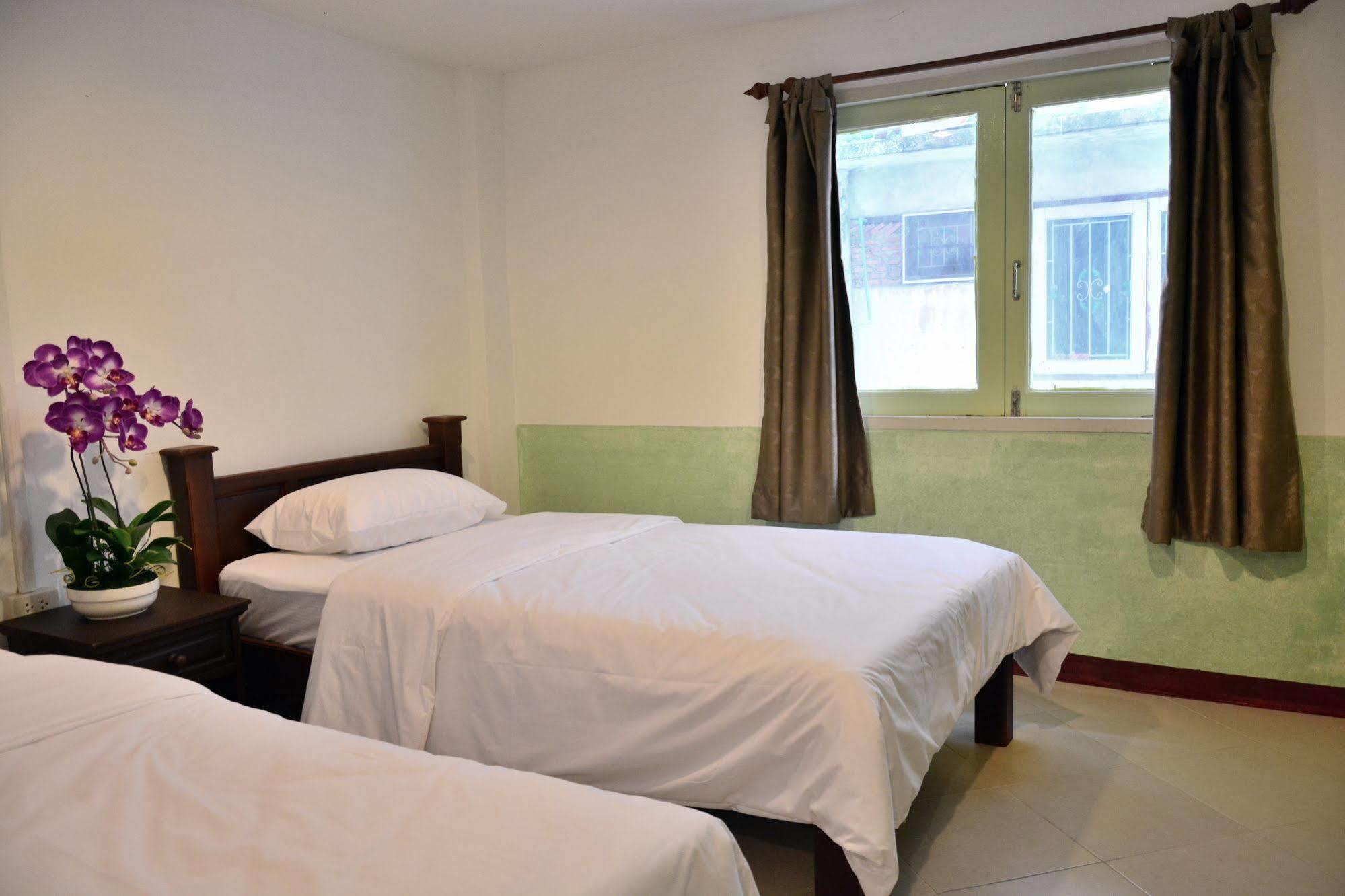 Seedling House Pattaya Luaran gambar